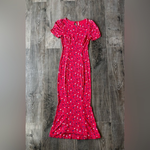 Free People Dresses & Skirts - Free People Women’s XS Caroline Coral Red Floral Print Midi Dress